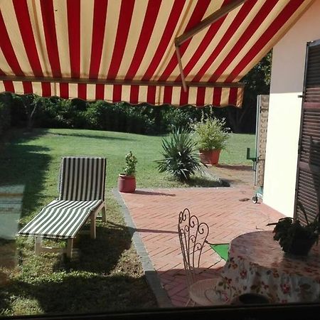 Alloggio Nella Villa Dell'Edera Acqui Terme ภายนอก รูปภาพ