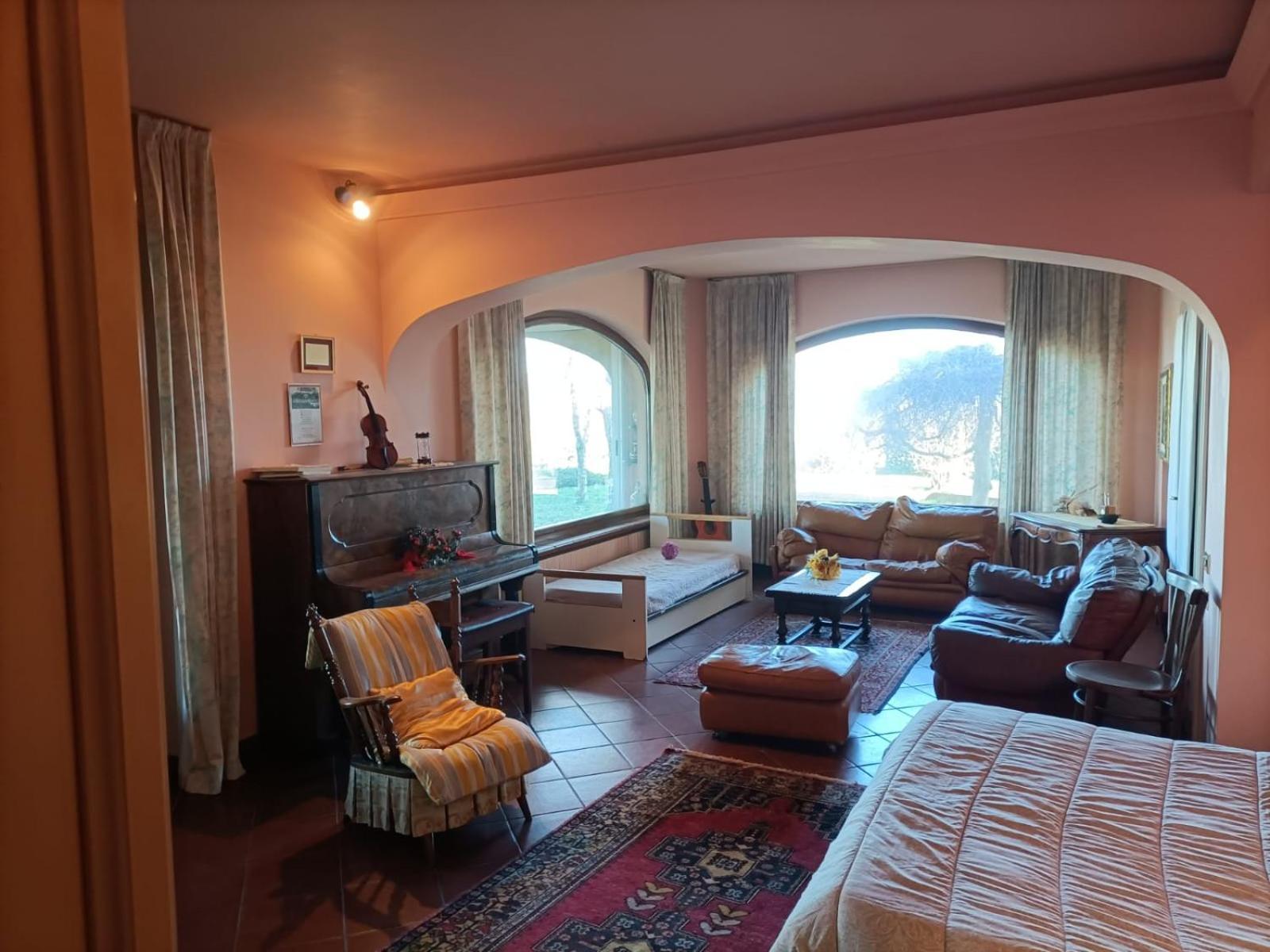 Alloggio Nella Villa Dell'Edera Acqui Terme ภายนอก รูปภาพ