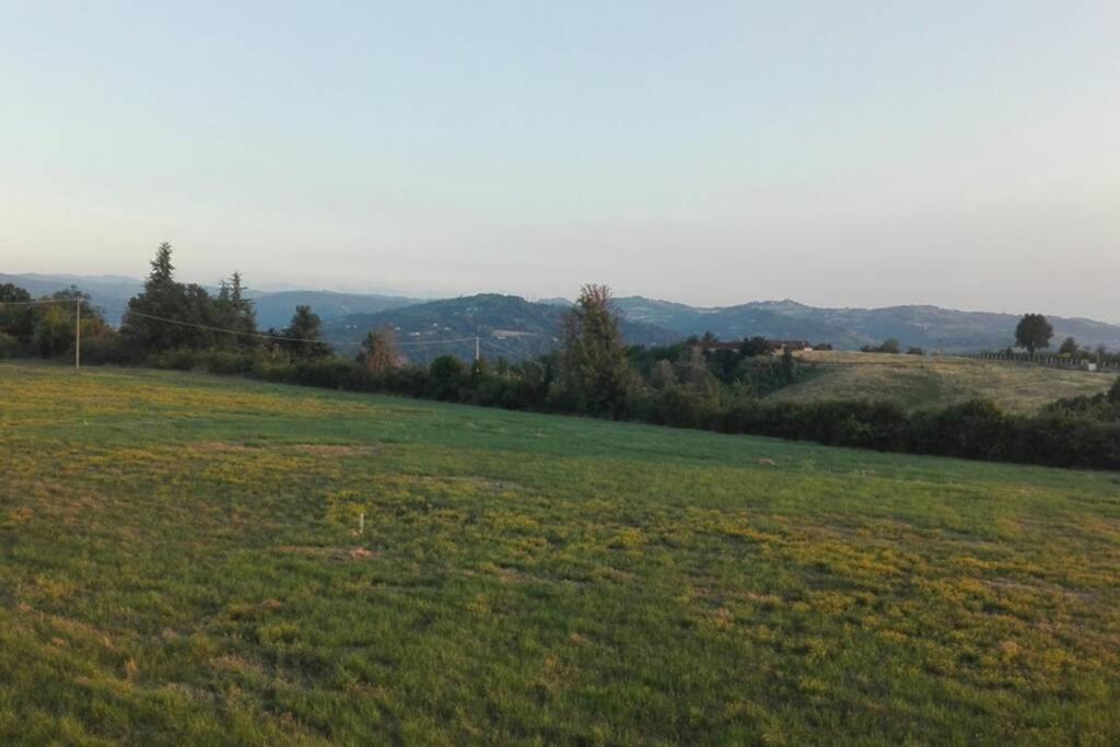 Alloggio Nella Villa Dell'Edera Acqui Terme ภายนอก รูปภาพ